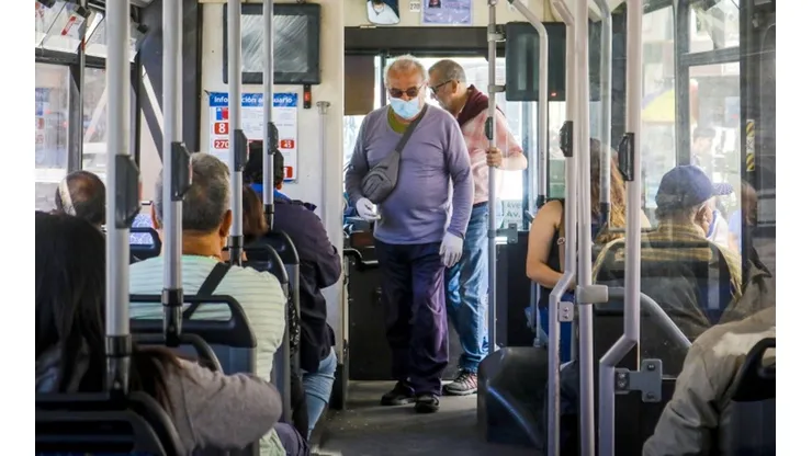 Desde hoy no podrás usar el transporte público sin mascarilla.