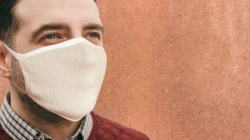 Las mascarillas de Monarch y Caffarena son fabricadas en Chile.