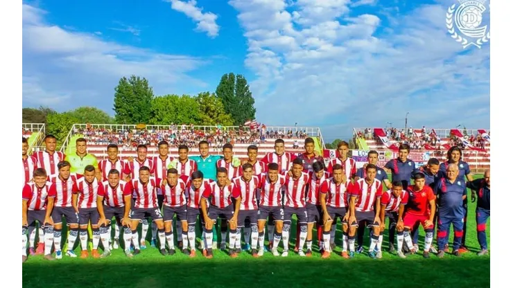 Jugador de Linares denuncia el complejo panorama de la Segunda División.