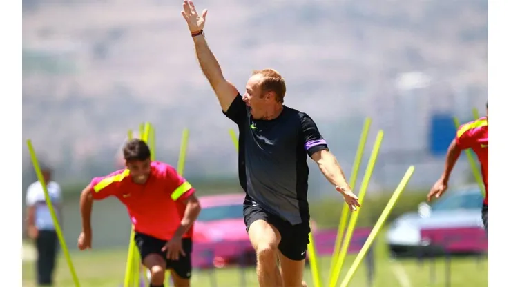 Entrena cardio en casa junto a Sebastián Keitel