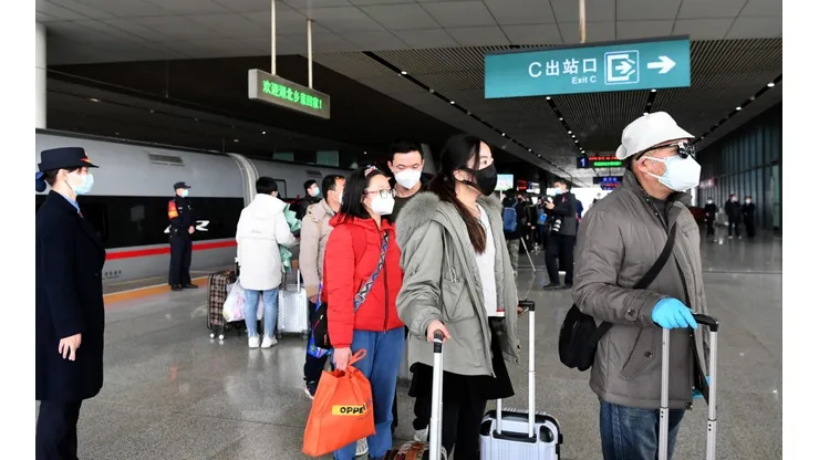 El servicio interurbano de trenes volvió en Wuhan.