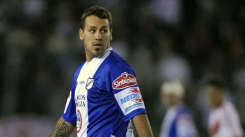 El Ogro con la camiseta de Merlo