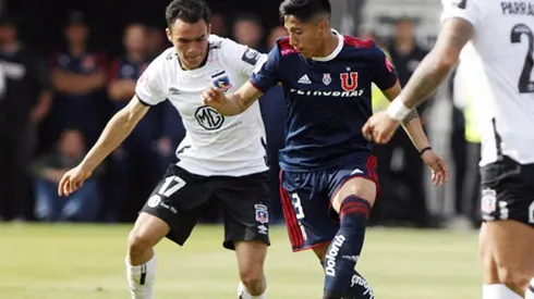 Moya en cancha contra Colo Colo.