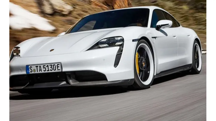 El auto con el que Bill Gates hizo enfurecer a Elon Musk
