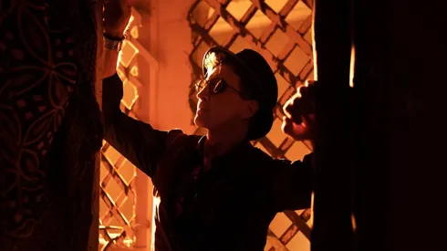 Emmanuel concreta retorno triunfal "Esa Mujer"