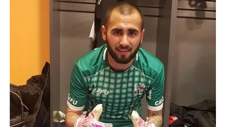 Salvador jugará en Rangers