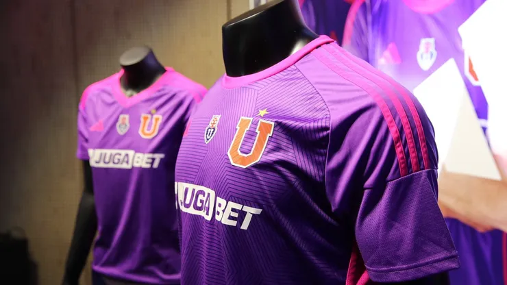 La tercera camiseta de Universidad de Chile