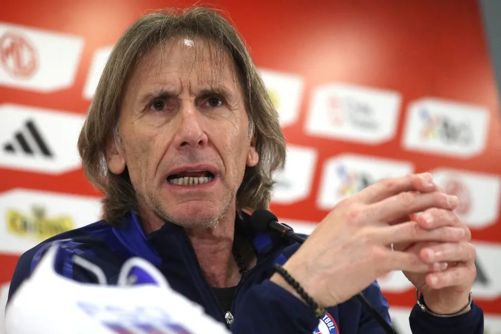 Gareca entregó una nómina muy extraña para Marcos González