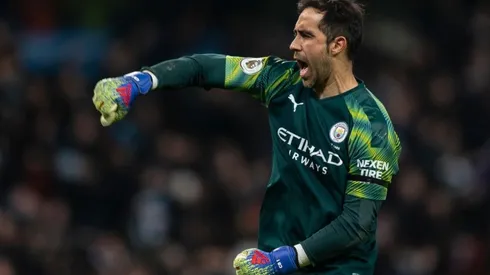 Con Claudio Bravo en cancha, Manchester City consigue trabajada victoria sobre el Sheffield United