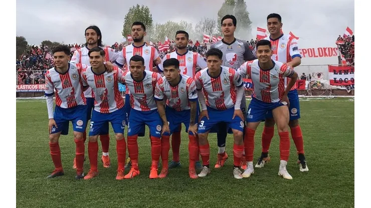 Linares campeón de la Tercera A.