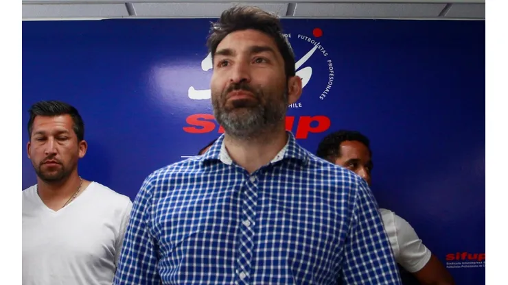 Gamadiel García le dio duro a Luis Baquedano.