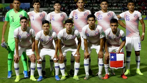 La Roja tiene sus once para buscar la clasificación.