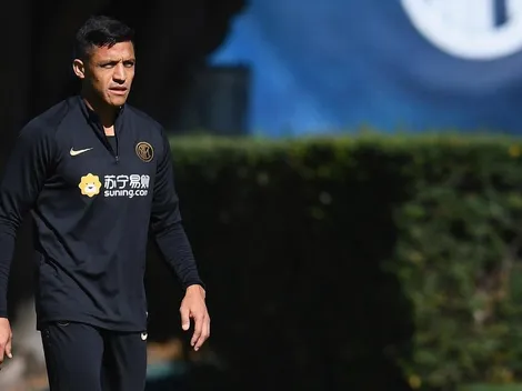 Alexis vuelve a entrenar a dos semanas de su cirugía de tobillo