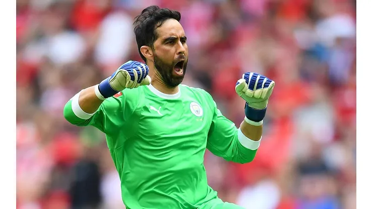 Bravo y el City a cuartos de final de la Copa de Liga.