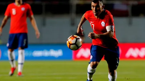 Gary Medel golpea la mesa: "Necesitamos que dejen el payaseo y se pongan de acuerdo por el bien de Chile"