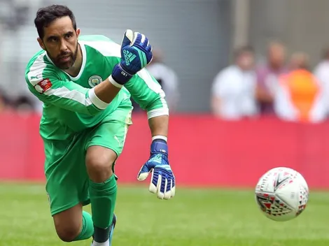 Bravo se alegra por Paredes y manda ánimo para la U