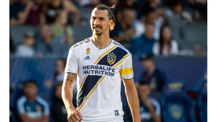 Zlatan acusa al DT de Suecia