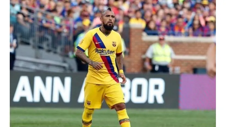Prensa española asegura que Arturo Vidal deja Barcelona en enero