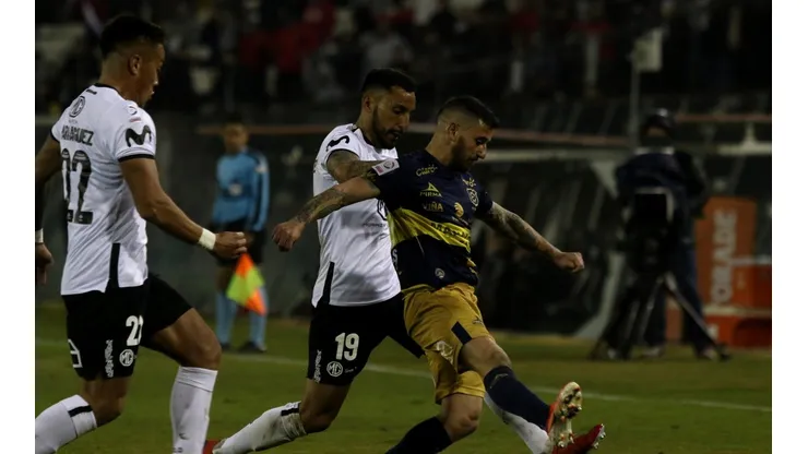Colo Colo y Everton de Viña del Mar se enfrentan en el Estadio Monumental en Copa Chile.