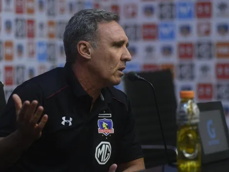 Espina: "Desde ahora no llega ni se va nadie de Colo Colo"