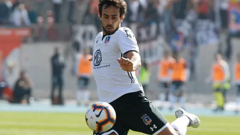Jorge Valdivia jugando por Colo Colo