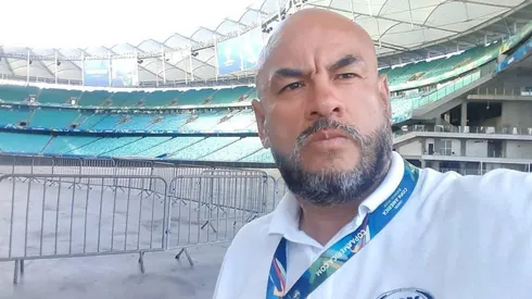 Peter Arévalo arruga mucho la frente