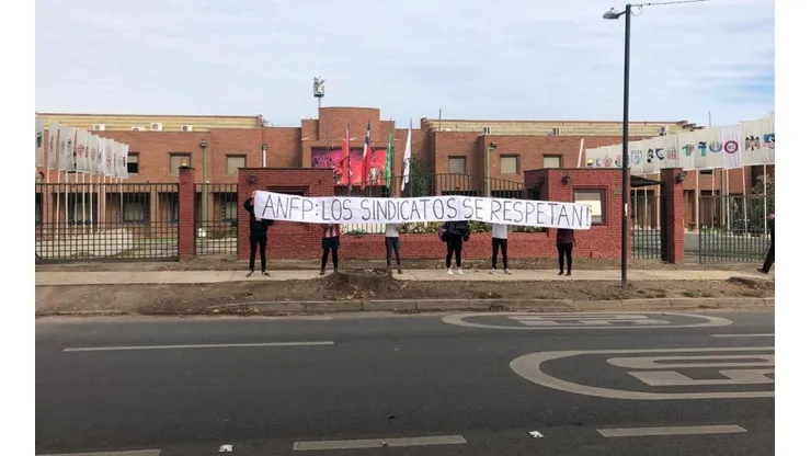 La protesta de los hinchas.
