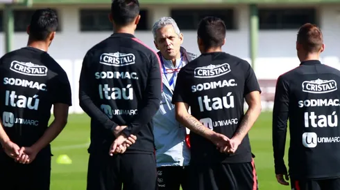 Plantel de la selección chilena escucha a Reinaldo Rueda – AgenciaUno