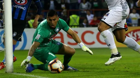 Yerko Urra tiene 22 años y mide 1,90 mt