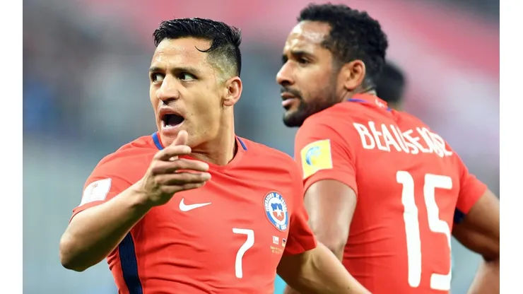 Alexis Sánchez y Jean Beausejour encabezan las celebridades que no estarán en marzo