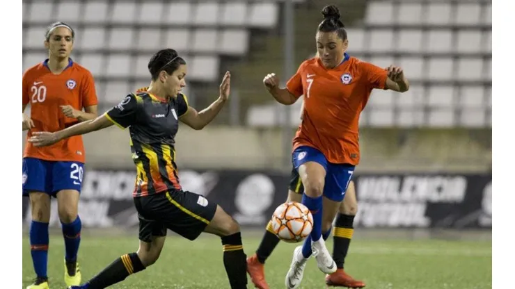 Chile no pudo ante Cataluña y cayó en penales. Foto: Sport