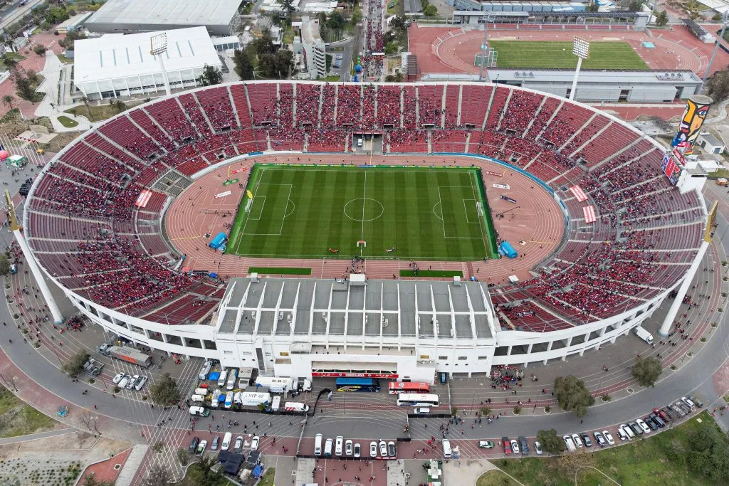 Chile se prepara para recibir a Brasil con entradas que generan polémica otra vez. Foto: Photosport.