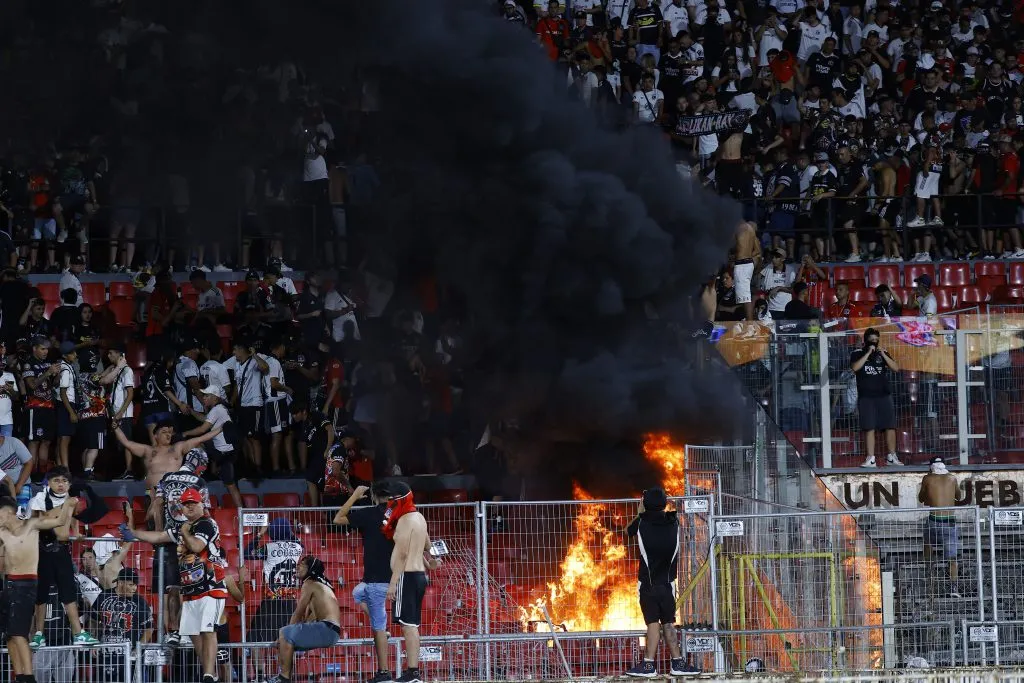 La Supercopa 2024 entre Huachipato y Colo Colo fue suspendida tras los incidentes con la Garra Blanca. Foto: Photosport.