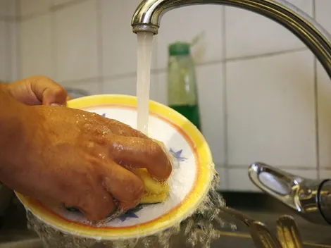 El olvidado bono para pagar las cuentas del agua