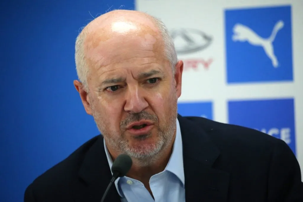 Juan Tagle reclama por largo receso que enfrentó Católica (Photosport)