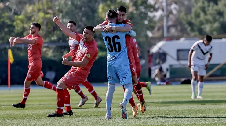 San Felipe logró valiosa victoria ante Santiago Morning y sale del fondo de la Tabla en Primera B.