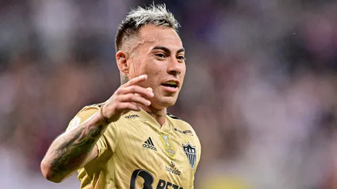 Eduardo Vargas termina contrato a finales de 2024 en Brasil.