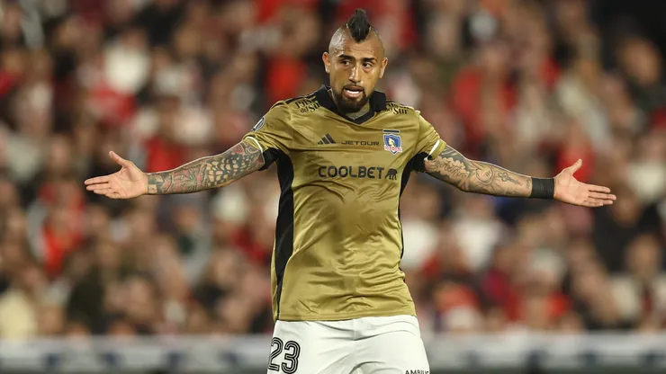Arturo Vidal fue observado de todas partes en el duelo ante River Plate.