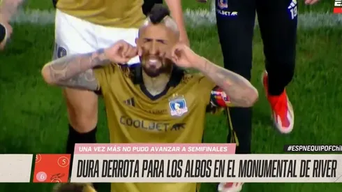 Arturo Vidal se despidió con gestos a los hinchas de River.