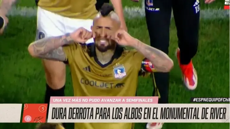 Arturo Vidal se despidió con gestos a los hinchas de River.