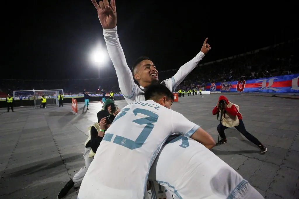 La celebración de Nicolás Guerra por la U. Foto.  Jonnathan Oyarzun/Photosport