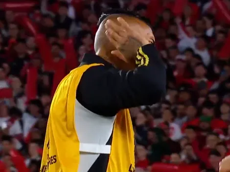 Video: Vidal desafía a todo el estadio de River