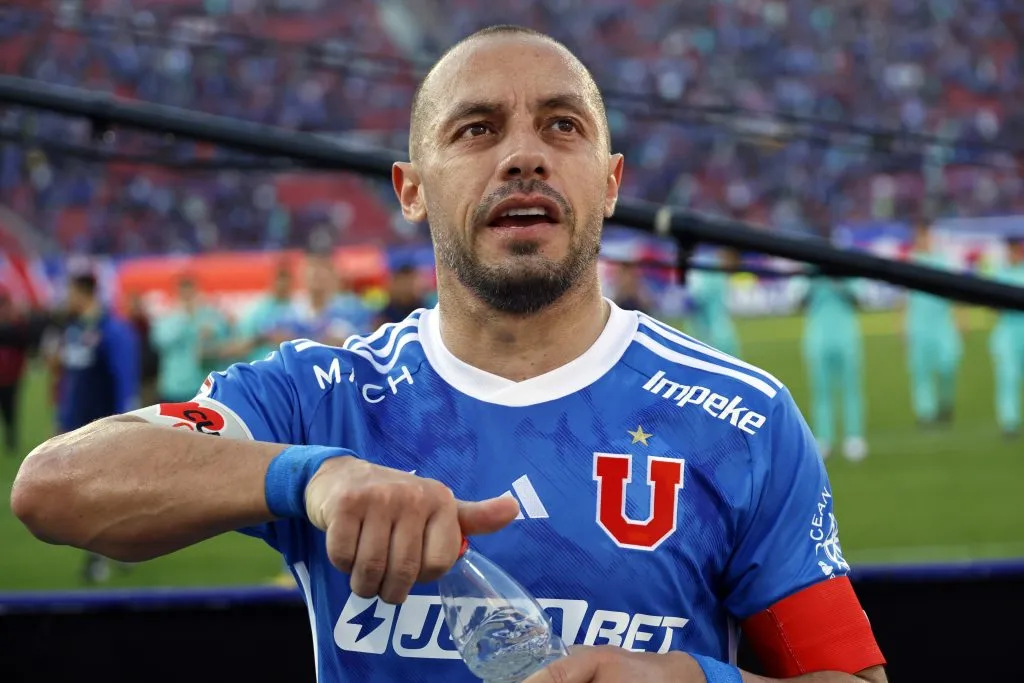 U de Chile hace saber su molestia por utilizar una declaración de Marcelo Díaz en polémico reportaje por el derecho de admisión de un barrista. Foto: Andres Pina/Photosport