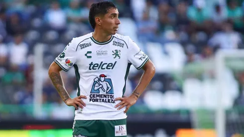 Luciano Cabral fue titular en la victoria del León, que hoy dirige Eduardo Berizzo.