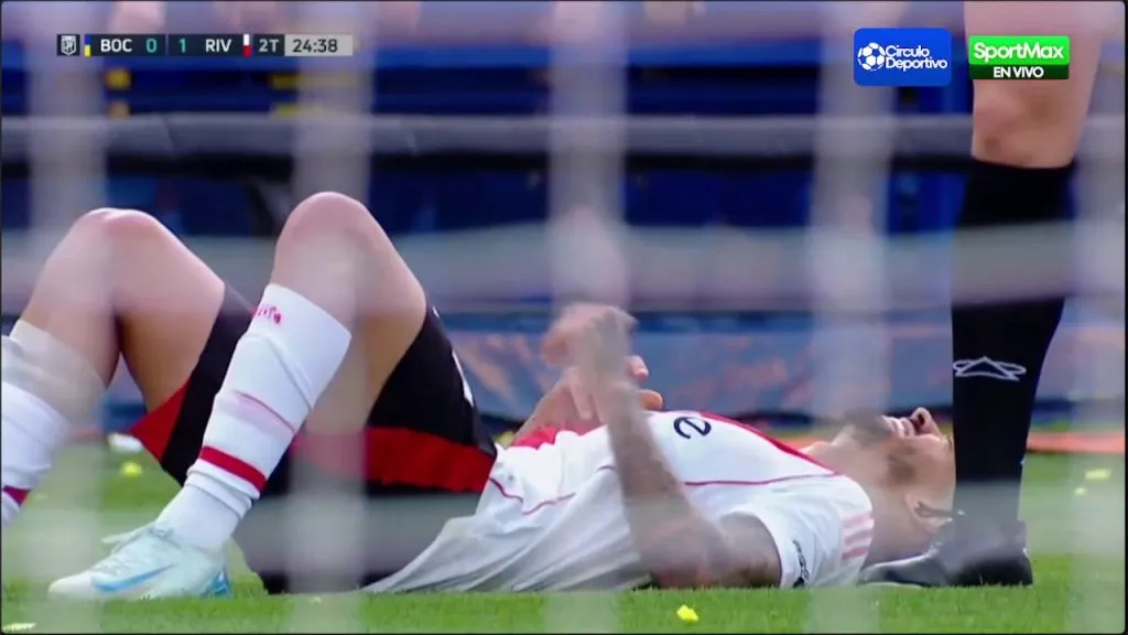 Manuel Lanzini debió salir lesionado en River Plate y preocupa para la vuelta con Colo Colo. Foto: Twitter.