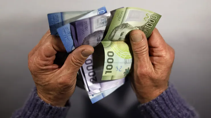 Algunos pensionados deberán esperar "post 18" para recibir el aguinaldo.