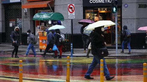 Lluvia en Santiago