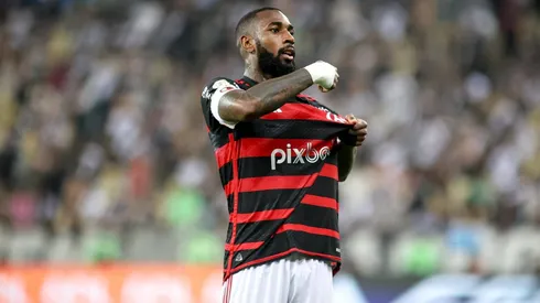 Gerson festeja su gol contra Vasco da Gama en la jornada 26 del Brasileirao.