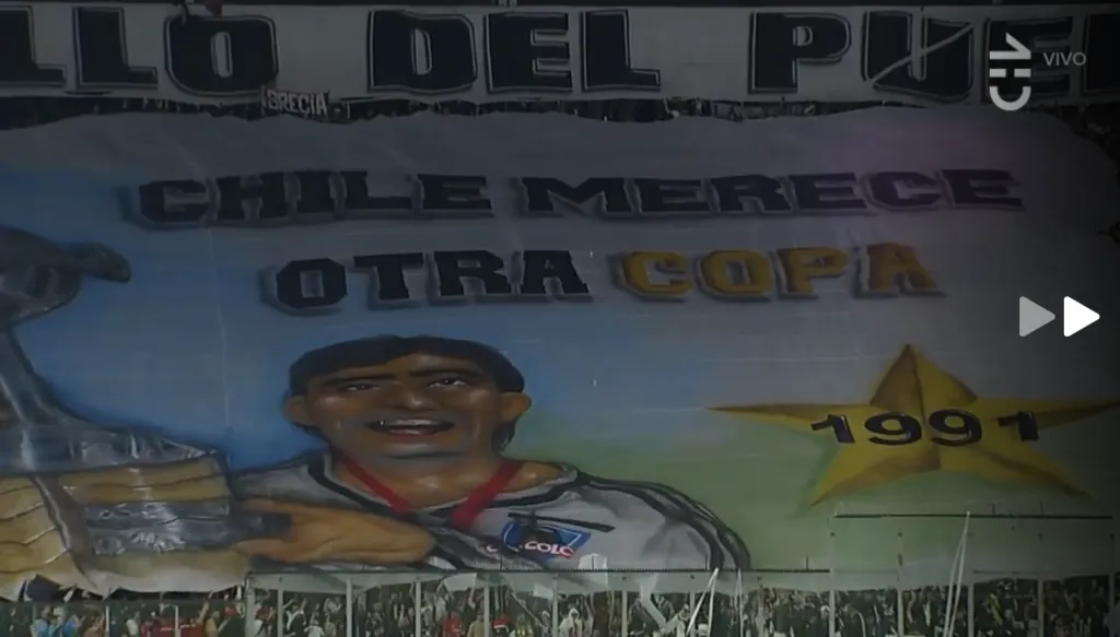 La bandera por la Copa Libertadores 1991. Foto: Chilevisión.