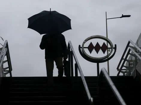 ¿A qué hora comienza a llover en Santiago?